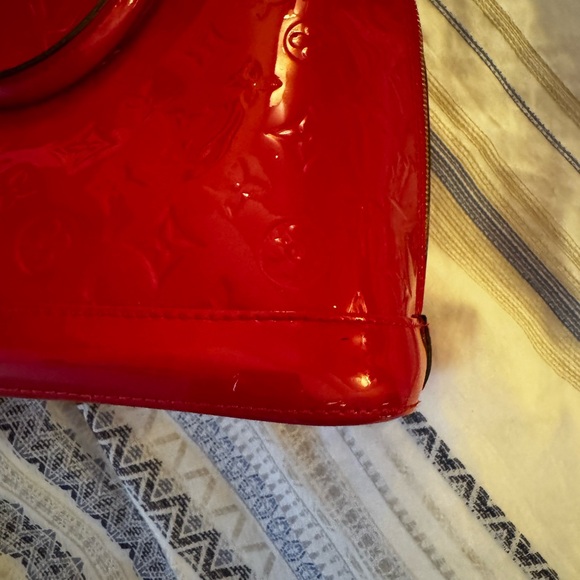LV Monogram Vernis Alma PM excellent like new condition. - Picture 5 of 16